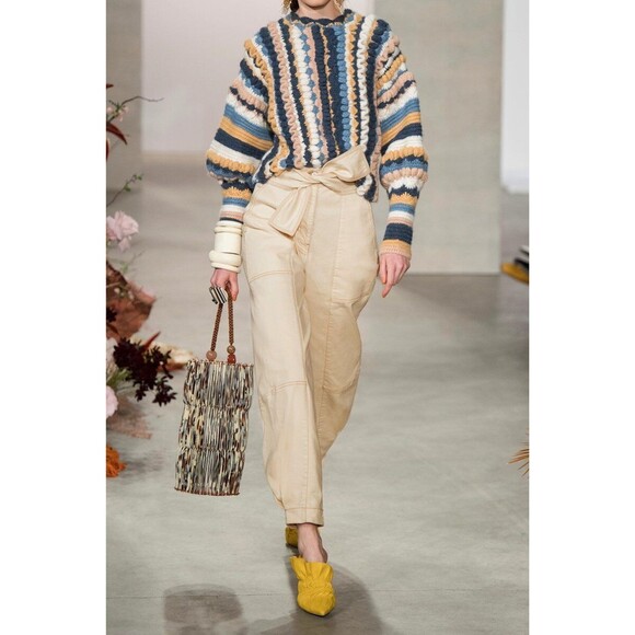 Ulla Johnson Storm Tie Waist Tapered Jeans in Color Blanc Size 4 MSRP $395 - Picture 6 of 11